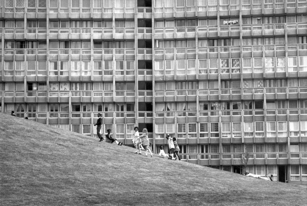 Robin hood gardens Smithson Archive