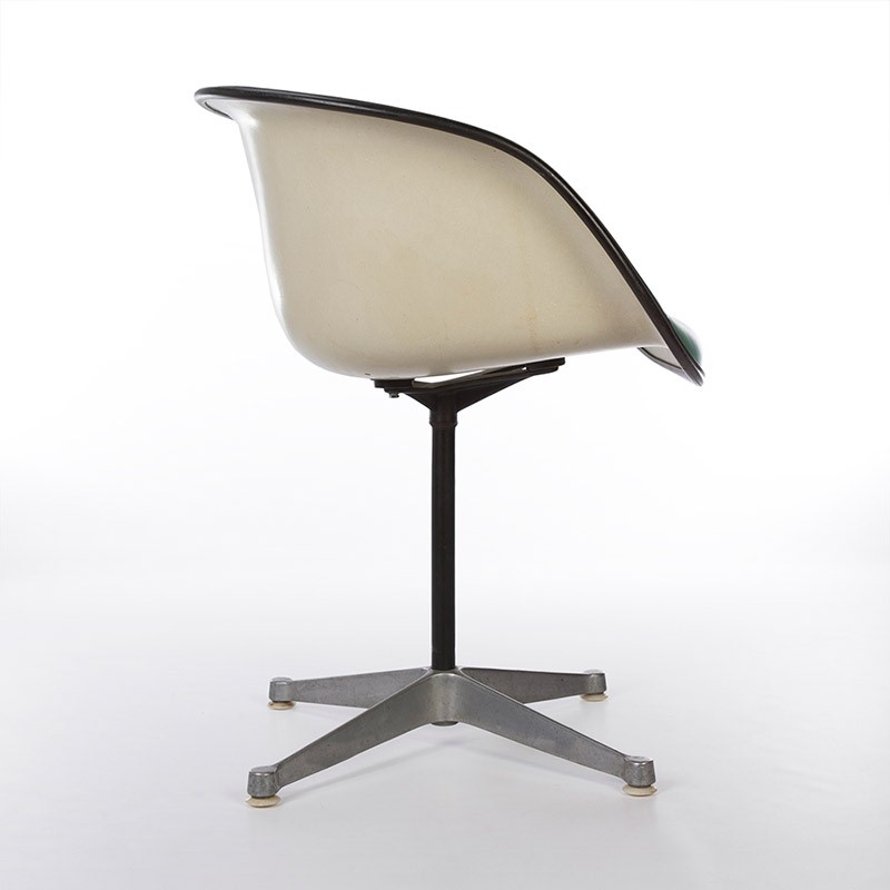 1963 EAMES PLASTIC CHAIR DAL LA FONDA vista lateral