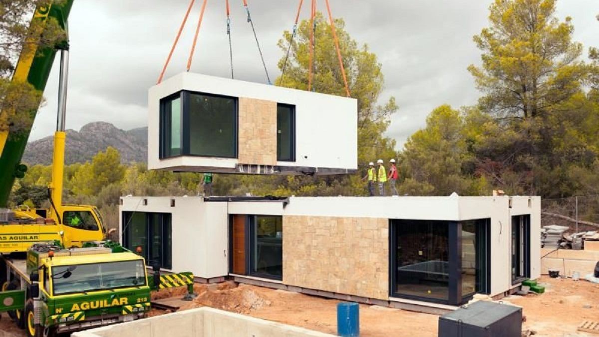 Innovación constructiva en nuestras casas prefabricadas. Renovarse o morir.